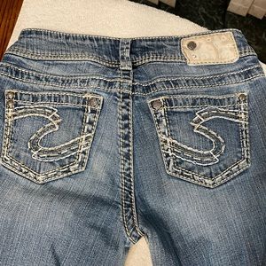 Silver BC Jeans(Suki). Women’s size 26W/32L